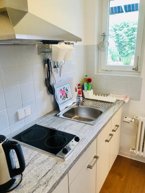 Coffee/tea facilities, Kitchen or kitchenette, pet friendly, stove, toaster