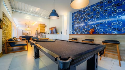 Billiard, Area and facilities