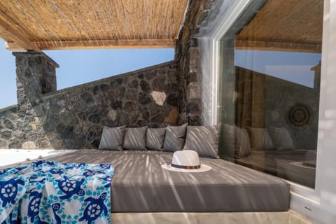 Day, Balcony/Terrace, Photo of the whole room, Seating area, towels