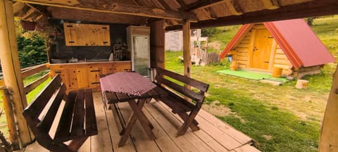 Bungalows Malagić Campground/ 
RV Resort in Montenegro