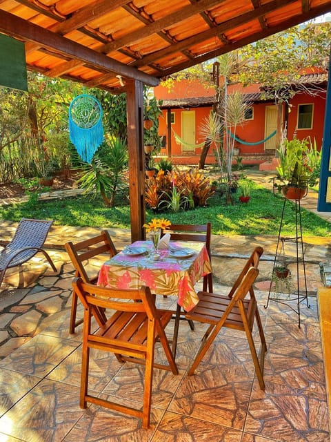 Patio, Restaurant/places to eat, Day, Garden, Dining area, Garden view, Breakfast