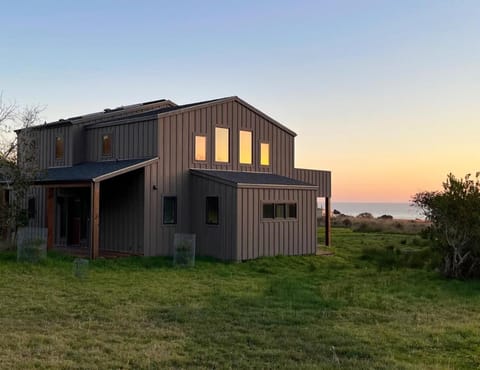 Coastal Calm at Sea Ranch House in Sonoma County