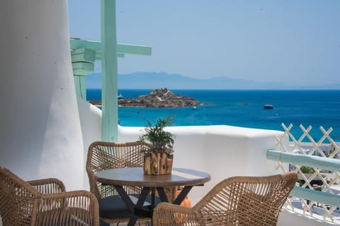 View (from property/room), Seating area, Sea view