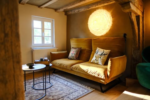 Living room, Photo of the whole room