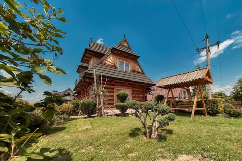 Property building, Garden view