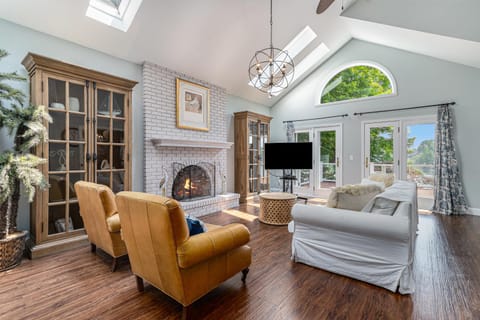 The Big Blue Lakehouse House in Michigan