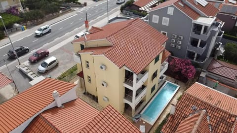 Bird's eye view, Pool view, Parking