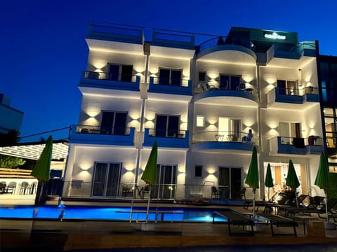 Galaxy Hotel Apartment in Ksamil