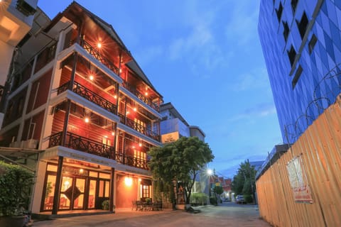 Property building, Night