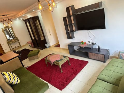 TV and multimedia, Seating area