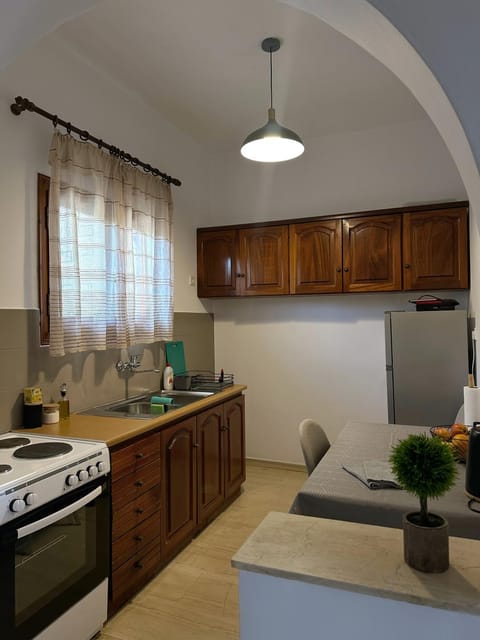 Dining area, oven, stove, kitchen