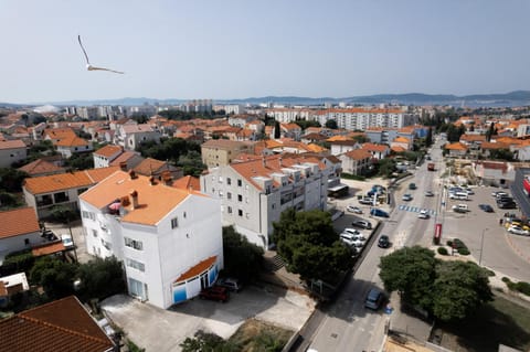 Property building, Day, Bird's eye view, Street view