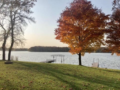 Lakeside Home House in Minnesota