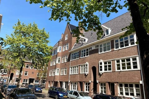 Property building, Location