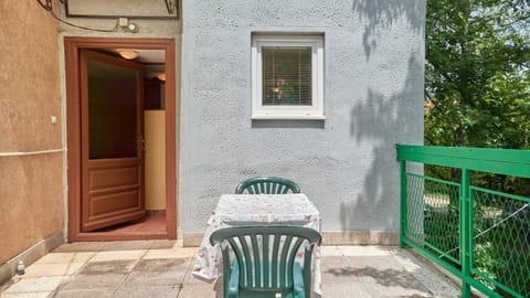 Property building, Balcony/Terrace