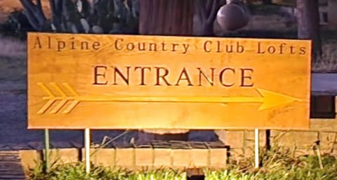 Alpine Country Club Lofts Apartment in Alpine