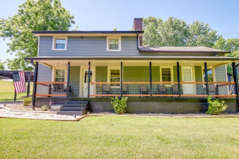 Jefferson City Getaway - 3 Mi to Cherokee Lake! House in Douglas Lake