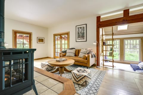 Stunning Custom Marble Home with Mountain Views House in Marble