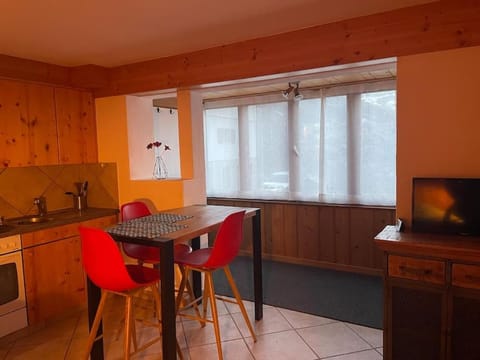 Petit studio à Lourtier Apartment in Bagnes