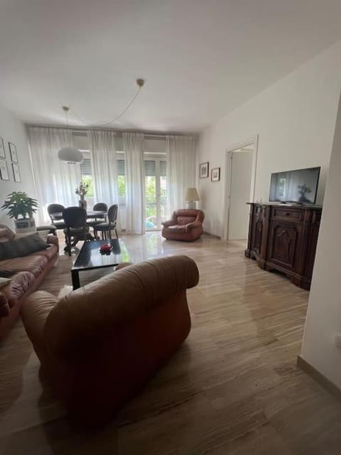 Da Emma e Carlo - homy apt. Apartment in Province of Brescia
