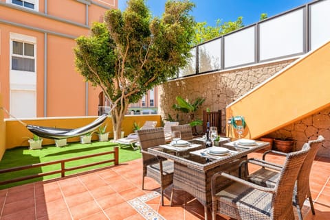 Garden, Balcony/Terrace, Dining area, sunbed