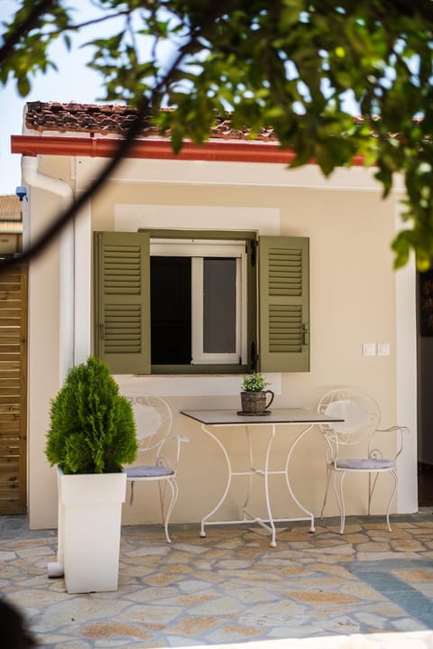 Property building, Patio, Garden view