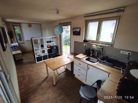Kitchen or kitchenette, Living room, Dining area