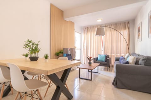 TV and multimedia, Living room, Dining area