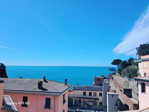View (from property/room), Living room, Sea view