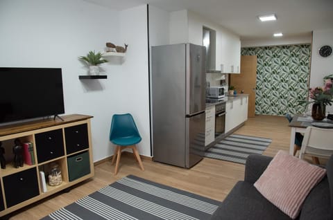 Kitchen or kitchenette, Living room