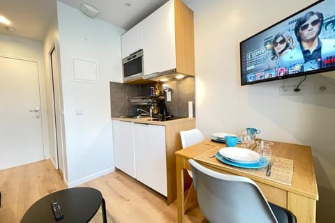 Coeur Massy M7 Rer BC 600m - Orly20 min Apartment in Massy