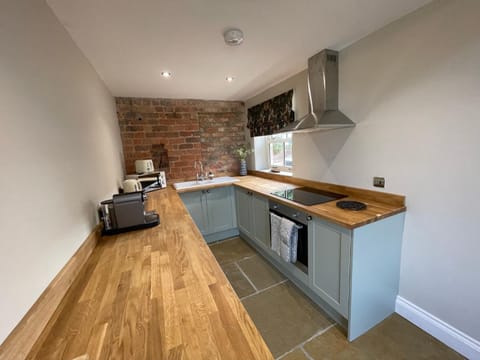 Converted Bullamoor Barns, Northallerton Apartment in England