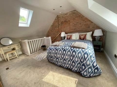 Converted Bullamoor Barns, Northallerton Apartment in England
