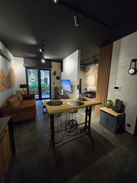 Luxury Apartments, self check in 24 h & Free Parking Apartment in Krakow