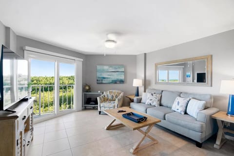 Living room, Sea view