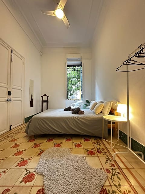 Habitación con Baño privado 1 cama de matrimonio Bed and Breakfast in Valencia