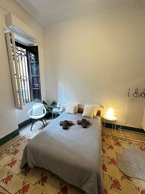 Habitación con Baño privado 1 cama de matrimonio Bed and Breakfast in Valencia