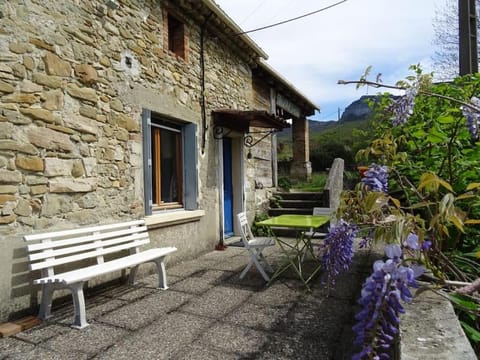 Maison au cœur de la Drôme House in Provence-Alpes-Côte d'Azur