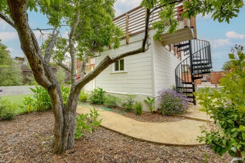 Pet-Friendly El Cerrito Home Deck, Sauna and Views! House in El Cerrito