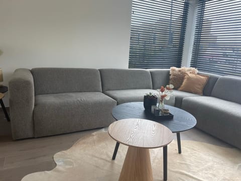 Feel@Home Aan Zee Villa in Middelkerke