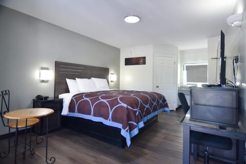 Lynchburg Country Inn Motel in Lynchburg