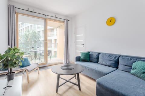 TV and multimedia, Balcony/Terrace, Living room, Seating area