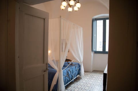 Photo of the whole room, Bedroom, Buffet breakfast, Italian breakfast, Family, heating, safe, towels, air conditioner