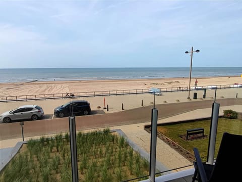 Neighbourhood, Sea view