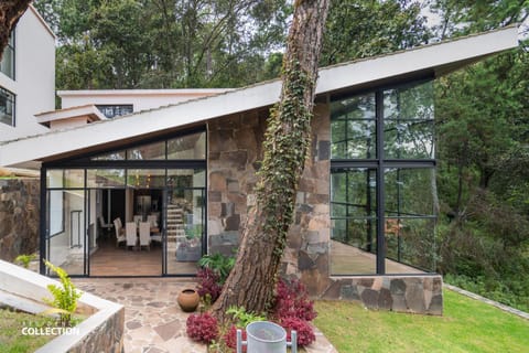 Property building, Garden