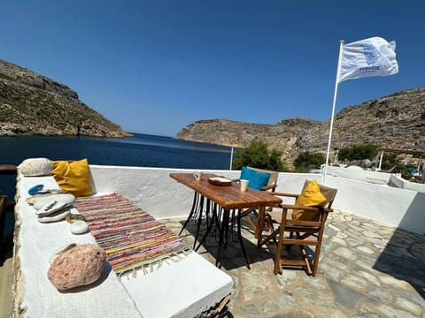 View (from property/room), Balcony/Terrace