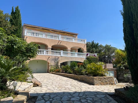 Les belles vacances Villa in La Cadière-d'Azur