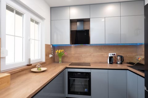 Coffee/tea facilities, Kitchen or kitchenette, pet friendly, stove, toaster