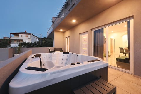 Sea Pearl 2 - Vision Apartment in Šibenik-Knin County, Croatia