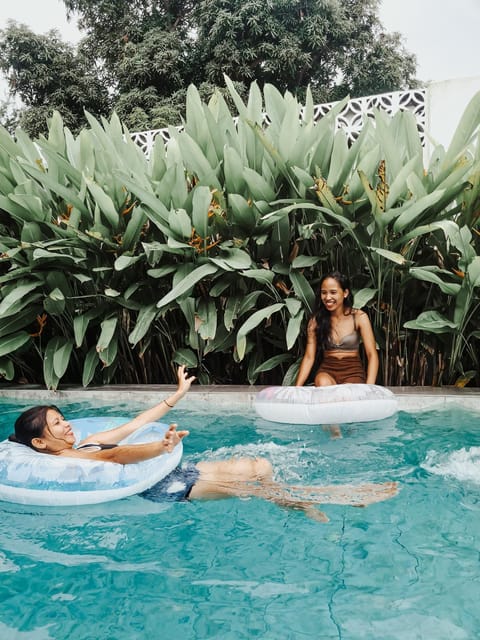 Pool view, Swimming pool